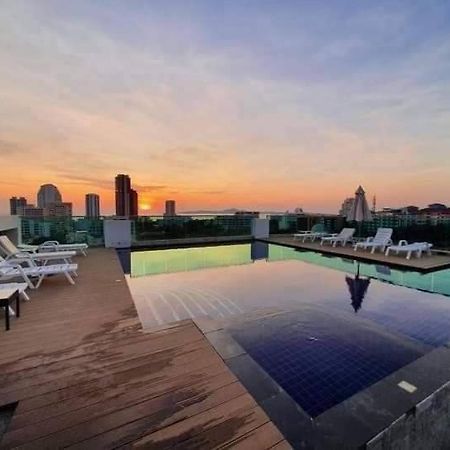 Vn Residence 3 Pattaya Exteriör bild